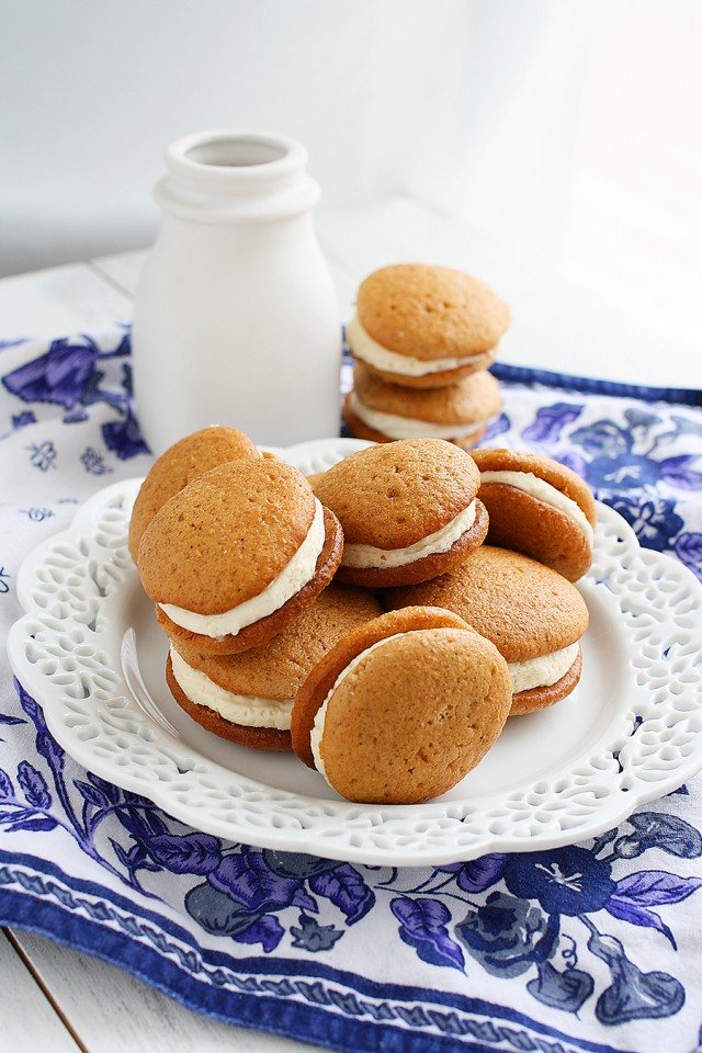 Gingerbread Whoopie Pies | Anecdotes and Apple Cores